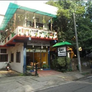  Guest house Johns Residency